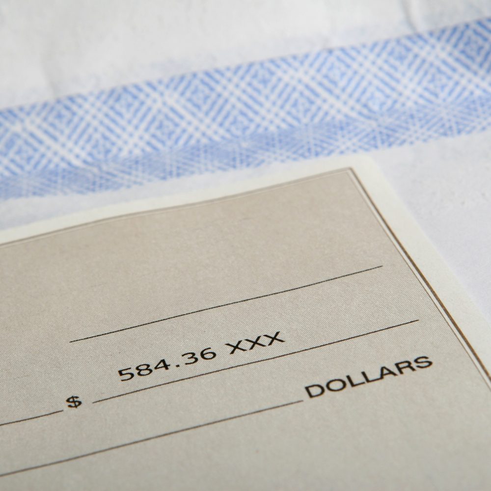 Pay stub -1239040_1920